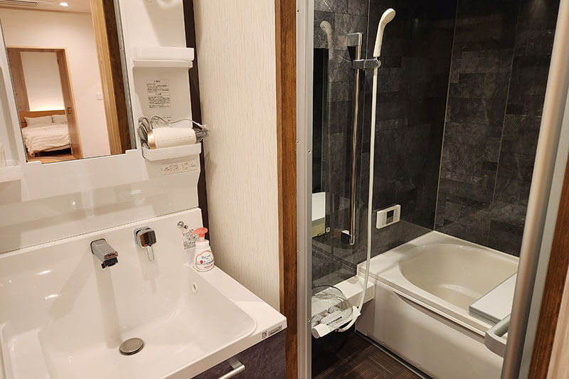 シャワールーム